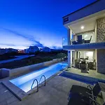 Apartment M&l Vodice