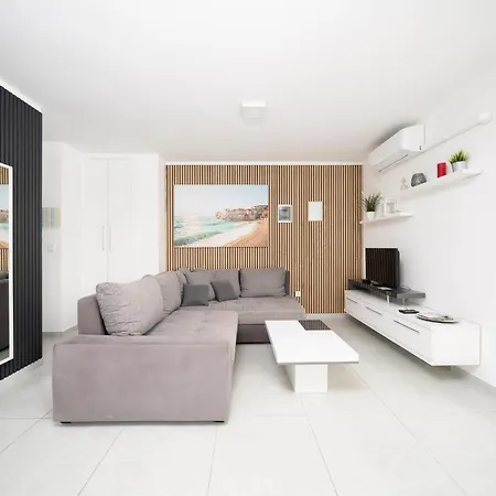 M&l Apartment